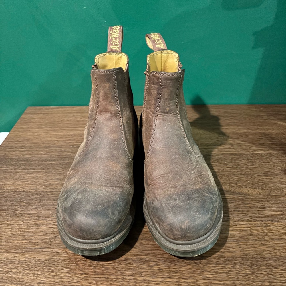 Dr. Martens Chelsea Boots 2976 Crazy Horse